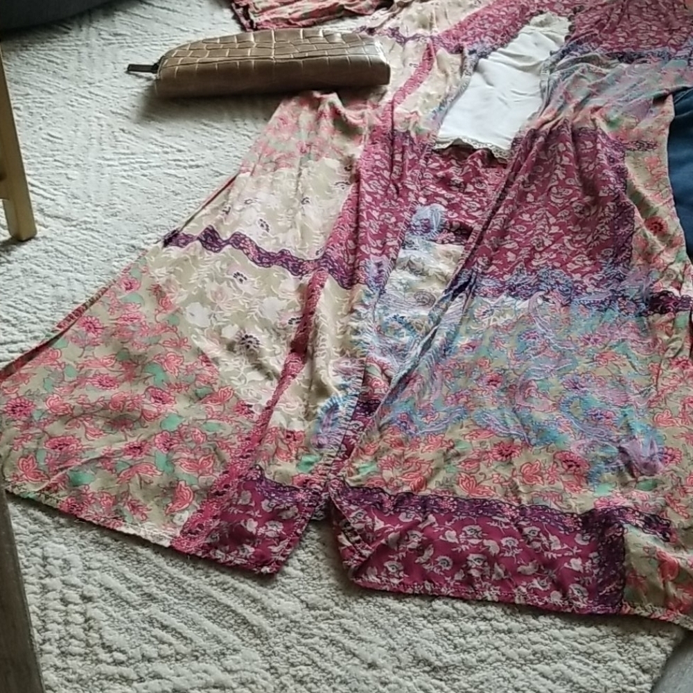 MAYDEN Los Angeles Boho Floral Patchwork Long Duster Kimono Vest Size Small - Picture 11 of 12